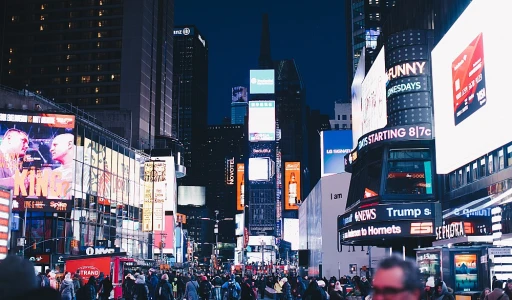 Como a proximidade com o Central Park realça o esplendor dos hotéis de luxo em Nova York?